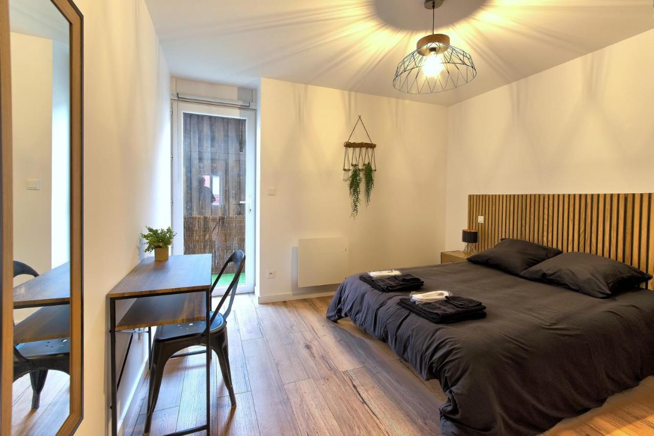 Le Contemporain Apartman Saint-Laurent-sur-Saone Kültér fotó