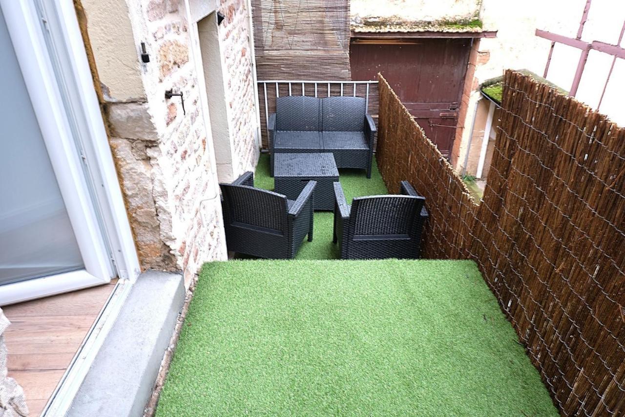 Le Contemporain Apartman Saint-Laurent-sur-Saone Kültér fotó